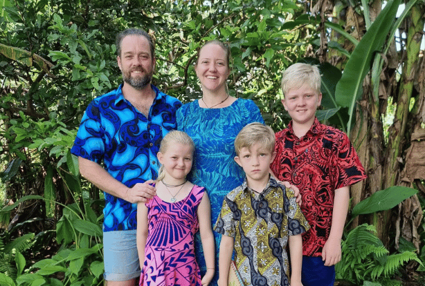 The Pawpaws and the Fruit Bats